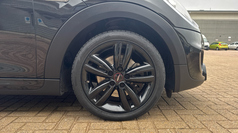 MINI Hatchback 2.0 Cooper S Sport II 5dr Auto Petrol Hatchback